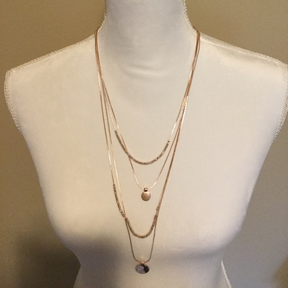 Abercrombie & Fitch multi length necklace - Picture 1 of 4